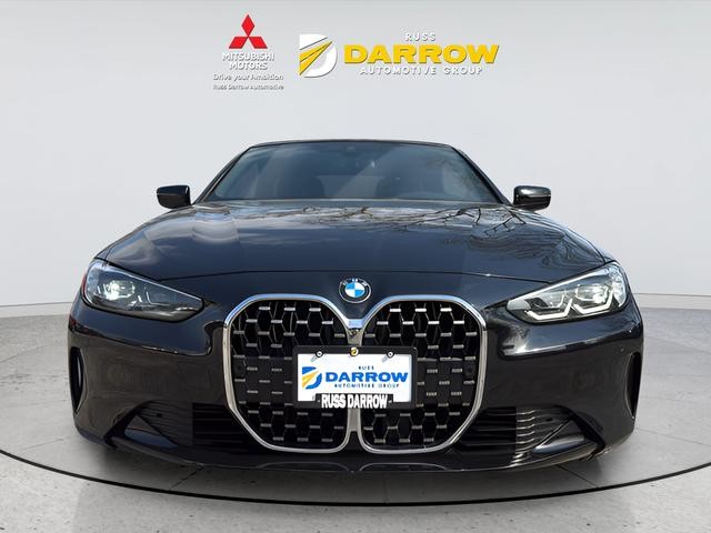 BMW 4 Series Vehicle Full-screen Gallery Image 08