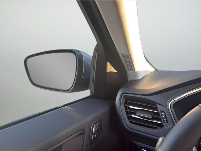 Ford Escape Vehicle Full-screen Gallery Image 25