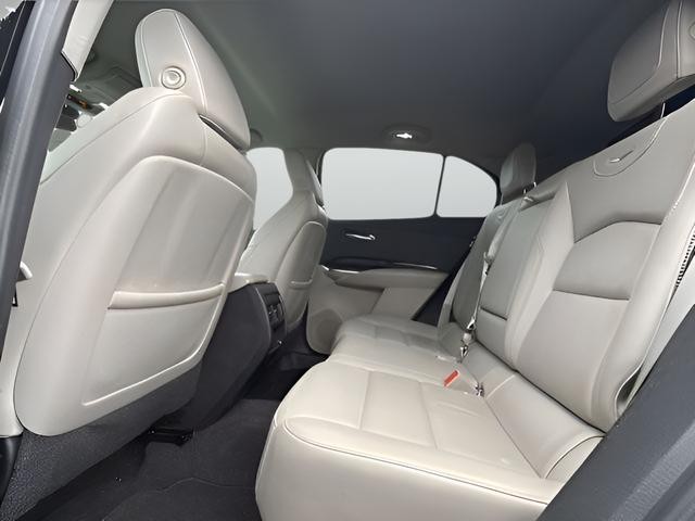 Cadillac XT4 Vehicle Full-screen Gallery Image 18