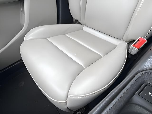 Cadillac XT4 Vehicle Full-screen Gallery Image 24