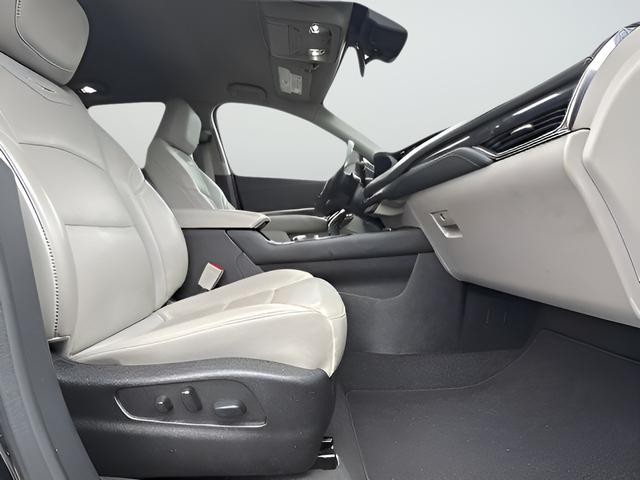 Cadillac XT4 Vehicle Full-screen Gallery Image 25