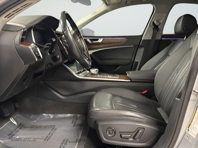 Audi A6 Vehicle Full-screen Gallery Image 10
