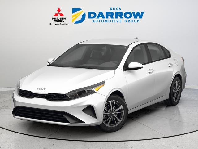 Kia Forte Vehicle Full-screen Gallery Image 08