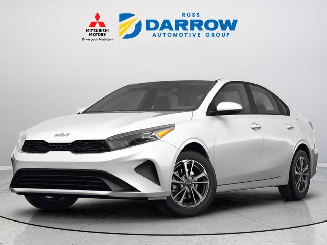 Kia Forte Vehicle Full-screen Gallery Image 11