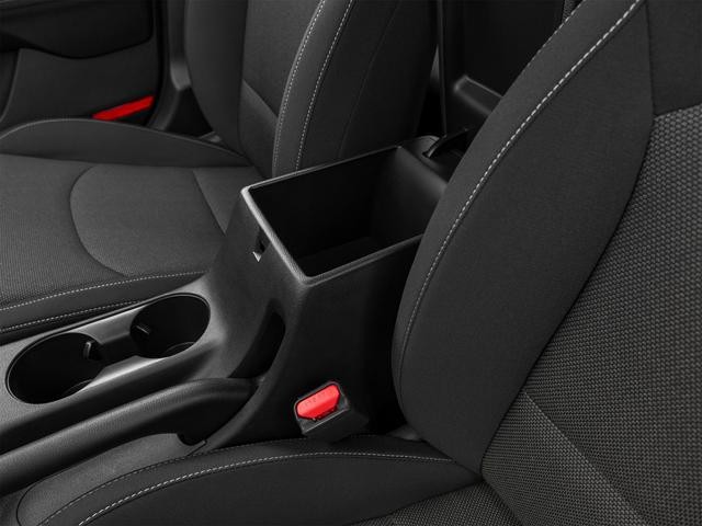 Kia Forte Vehicle Full-screen Gallery Image 24