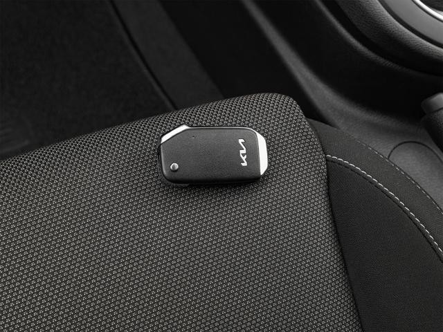 Kia Forte Vehicle Full-screen Gallery Image 44