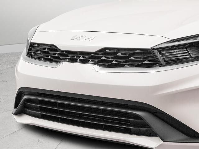 Kia Forte Vehicle Full-screen Gallery Image 47