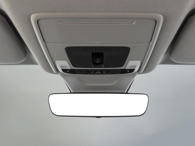 Honda CR-V Vehicle Full-screen Gallery Image 20