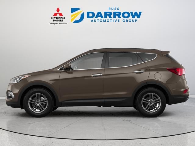 Hyundai Santa Fe Sport Vehicle Full-screen Gallery Image 02