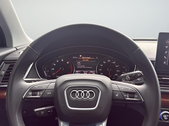 Audi Q5 Vehicle Full-screen Gallery Image 19