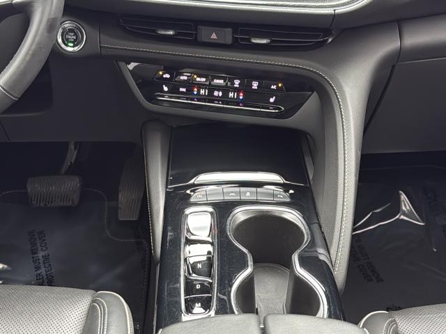 Buick Envision Vehicle Full-screen Gallery Image 33