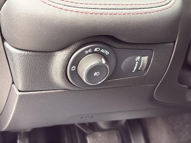 Dodge Durango Vehicle Full-screen Gallery Image 28