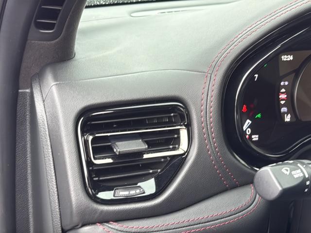 Dodge Durango Vehicle Full-screen Gallery Image 32