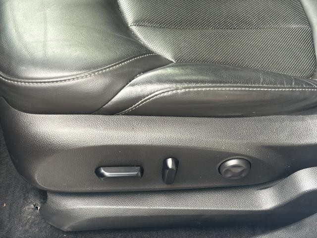 Buick Envision Vehicle Full-screen Gallery Image 18