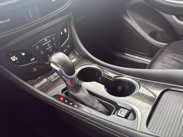 Buick Envision Vehicle Full-screen Gallery Image 22