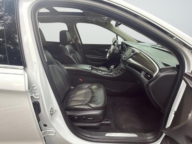 Buick Envision Vehicle Full-screen Gallery Image 26