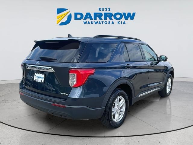 Ford Explorer Vehicle Full-screen Gallery Image 05
