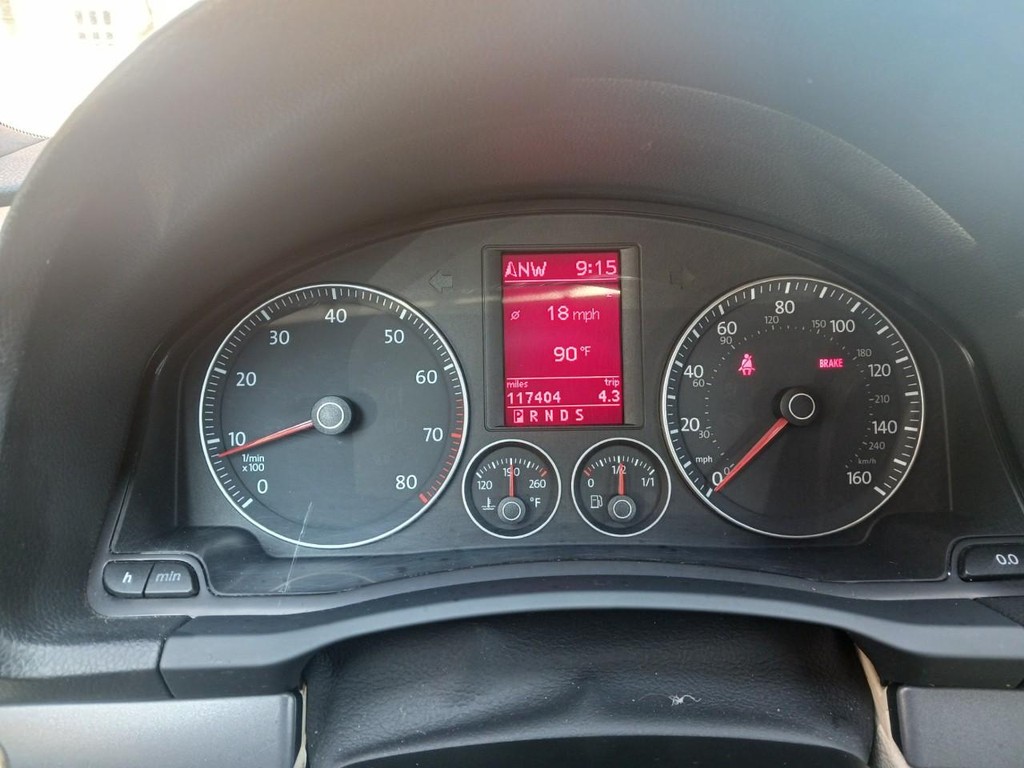 Volkswagen EOS Vehicle Full-screen Gallery Image 04