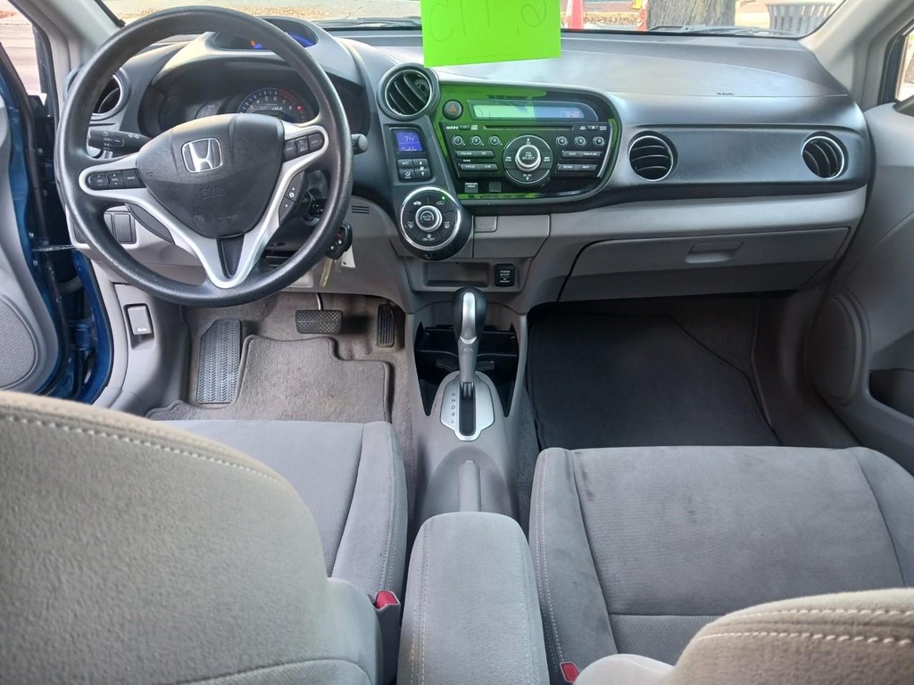 Honda Insight Vehicle Full-screen Gallery Image 07