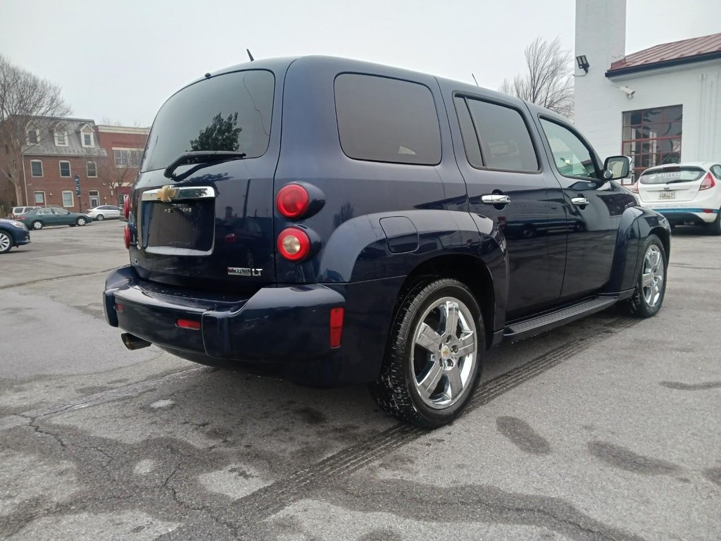 Chevrolet HHR Vehicle Full-screen Gallery Image 04