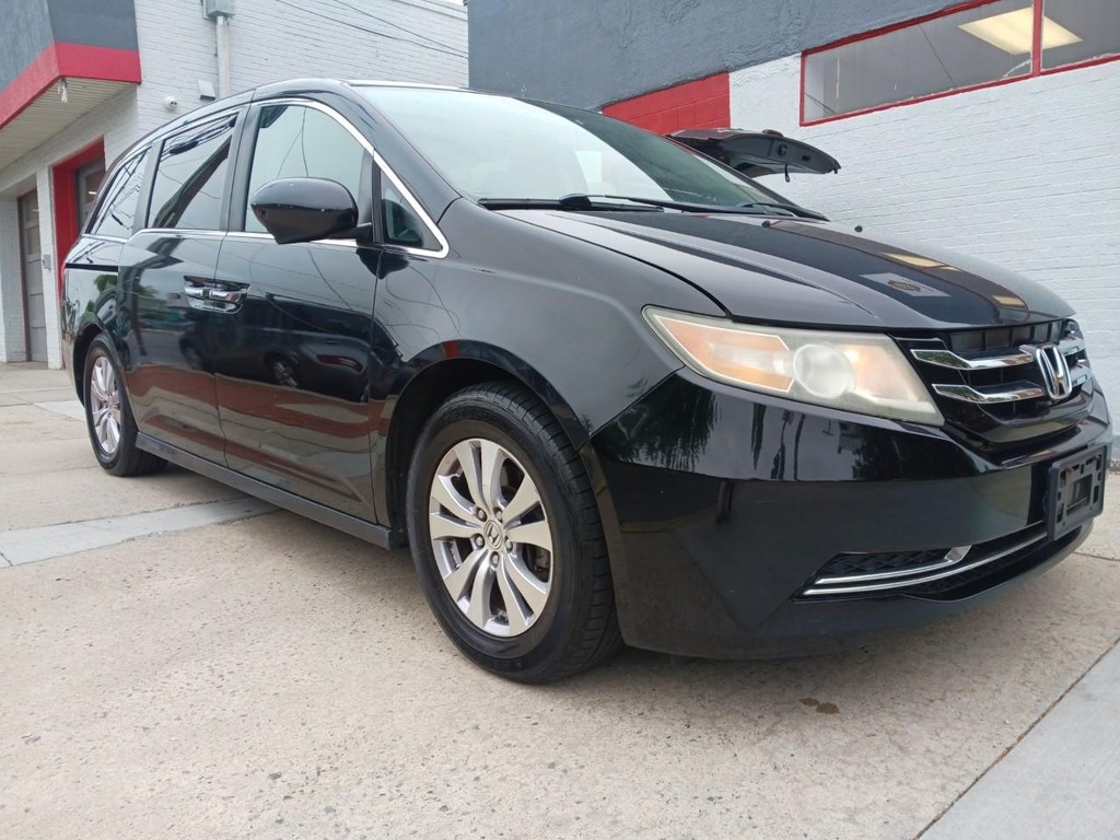 Honda Odyssey Vehicle Full-screen Gallery Image 02