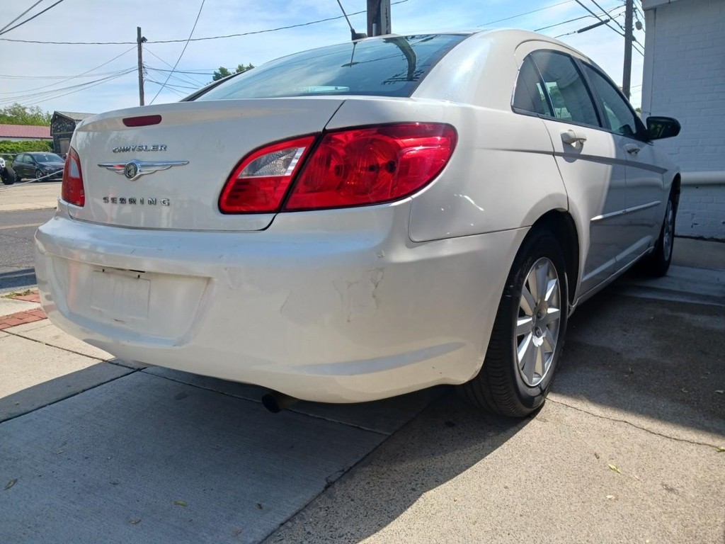 Chrysler Sebring Vehicle Full-screen Gallery Image 03