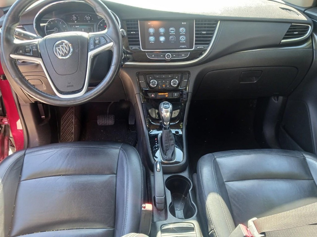 Buick Encore Vehicle Full-screen Gallery Image 03