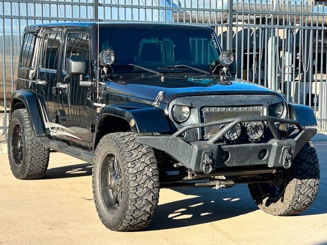 more details - jeep wrangler unlimited