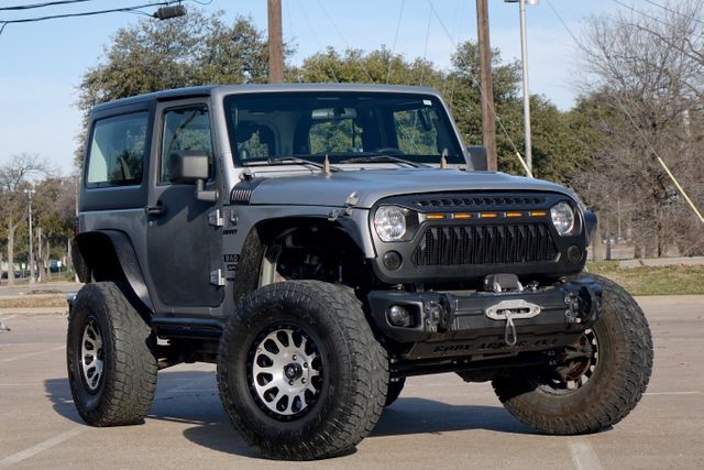 more details - jeep wrangler