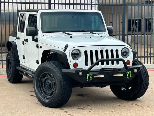 more details - jeep wrangler unlimited