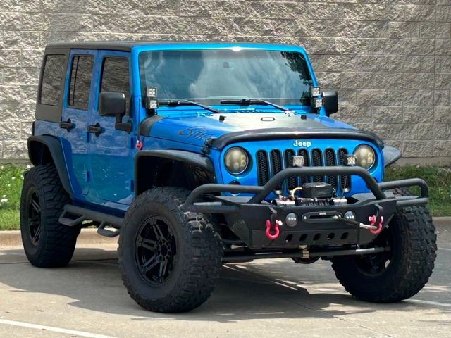 more details - jeep wrangler unlimited