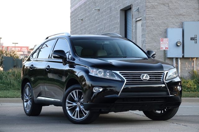 Lexus RX 350 Vehicle Full-screen Gallery Image 02