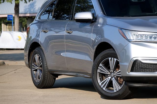 Acura MDX Vehicle Full-screen Gallery Image 03