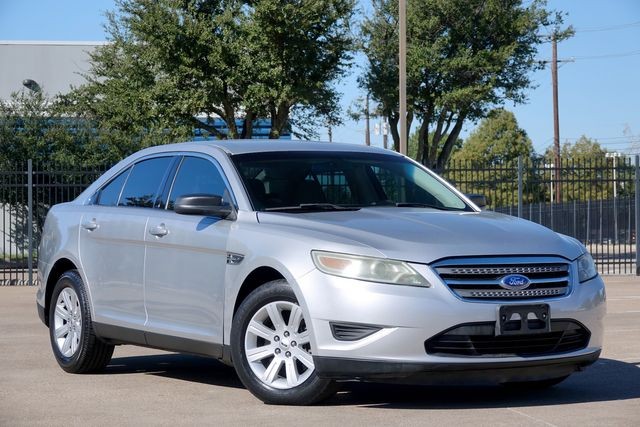 more details - ford taurus