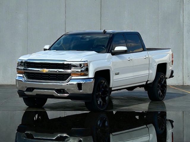 Chevrolet Silverado 1500 Vehicle Full-screen Gallery Image 03