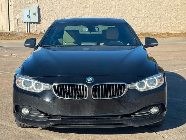 BMW 4 Series Vehicle Full-screen Gallery Image 03