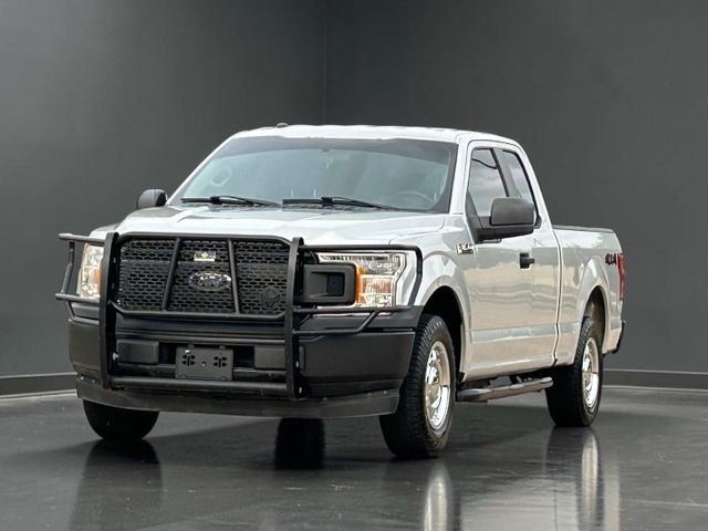 Ford F-150 Vehicle Full-screen Gallery Image 03