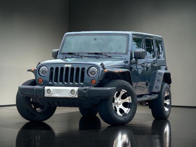 Jeep Wrangler Unlimited Vehicle Full-screen Gallery Image 03
