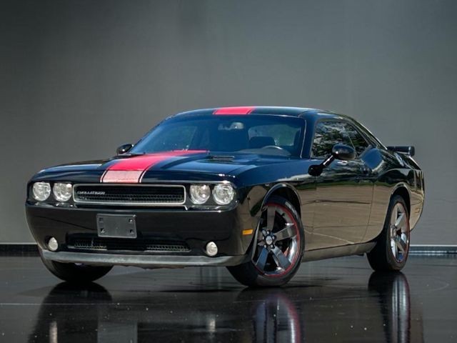 Dodge Challenger Vehicle Full-screen Gallery Image 03