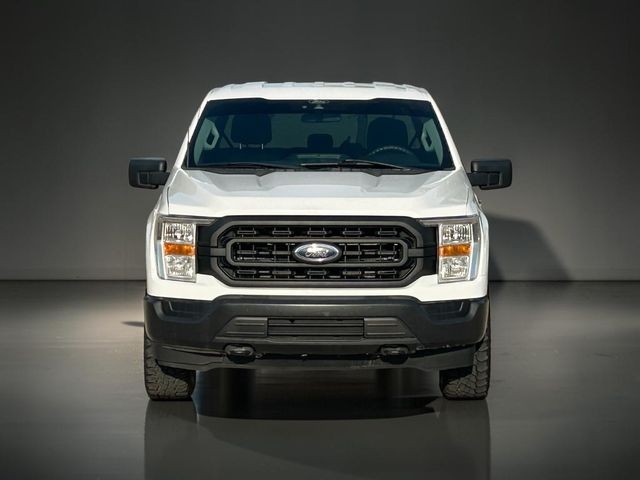 Ford F-150 Vehicle Full-screen Gallery Image 02