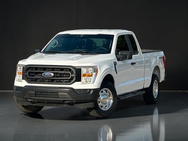 Ford F-150 Vehicle Full-screen Gallery Image 03