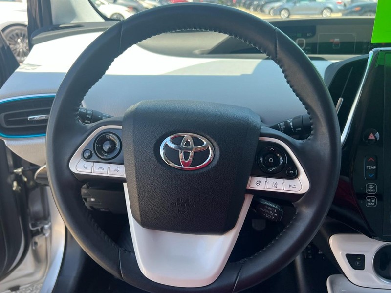 Toyota Prius Prime Vehicle Image 30