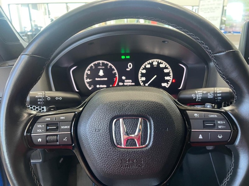 Honda Civic Hatchback Vehicle Image 32