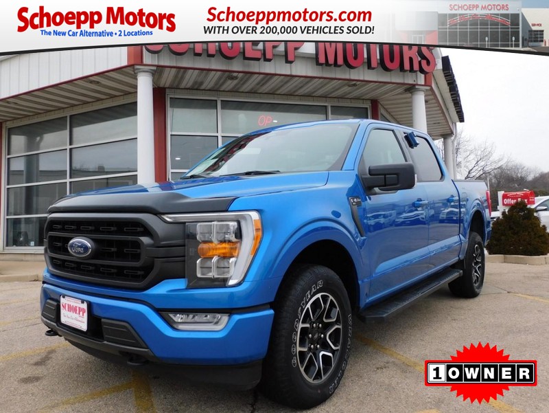 The 2021 Ford F-150 4WD XLT SuperCrew FX4 photos