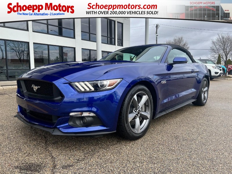 2016 Ford Mustang GT Premium photo
