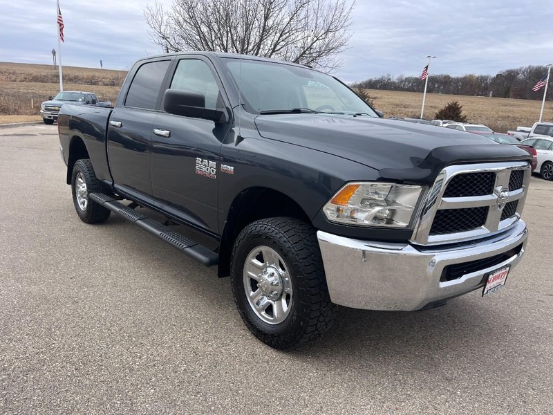 Ram 2500 Vehicle Image 02