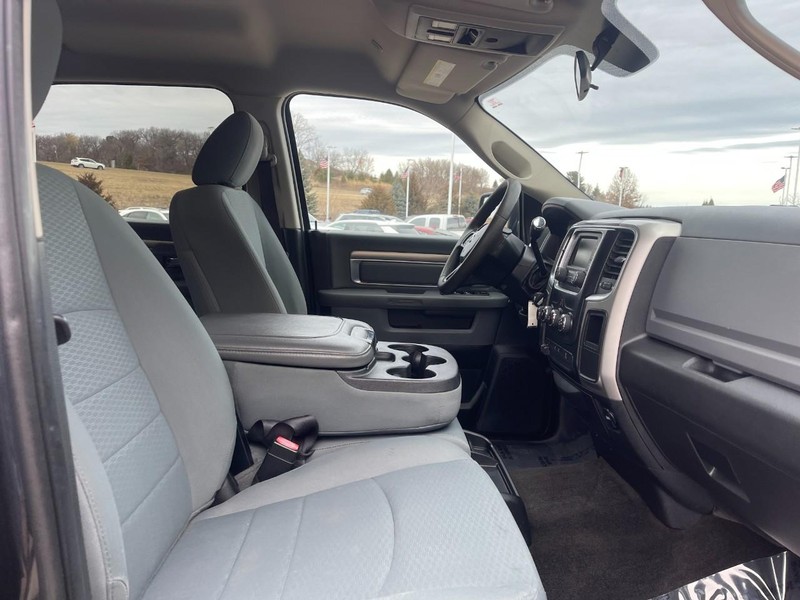 Ram 2500 Vehicle Image 04