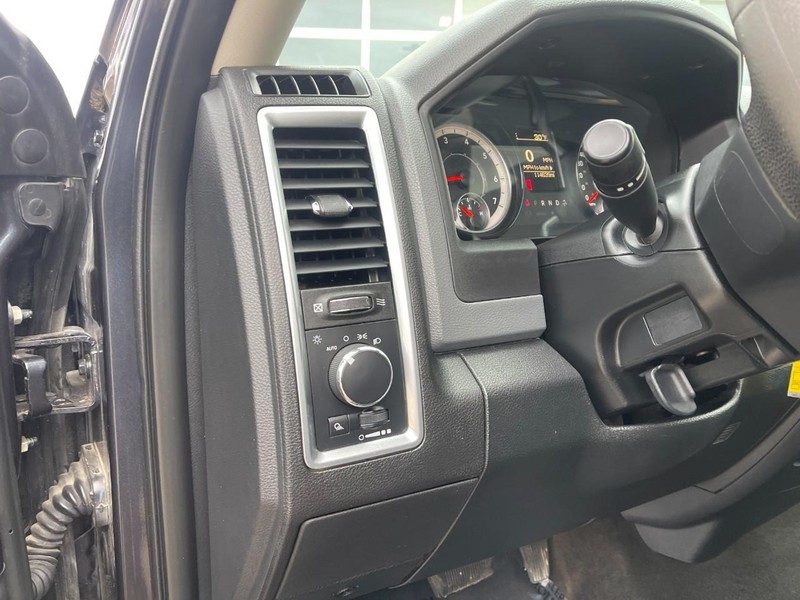 Ram 2500 Vehicle Image 14