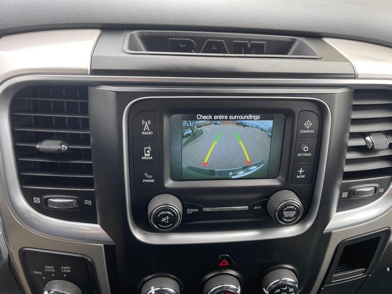 Ram 2500 Vehicle Image 17