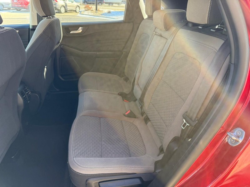 Ford Escape Vehicle Image 11